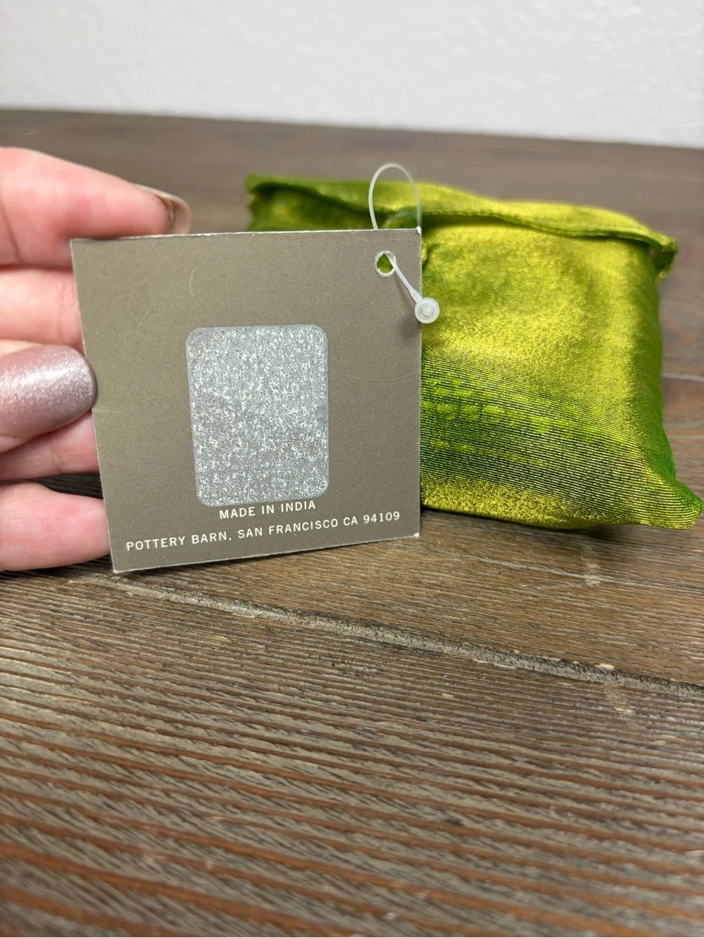 NWT Pottery Barn Green Glass Beaded Coasters Set of Four 4” Square Made in India